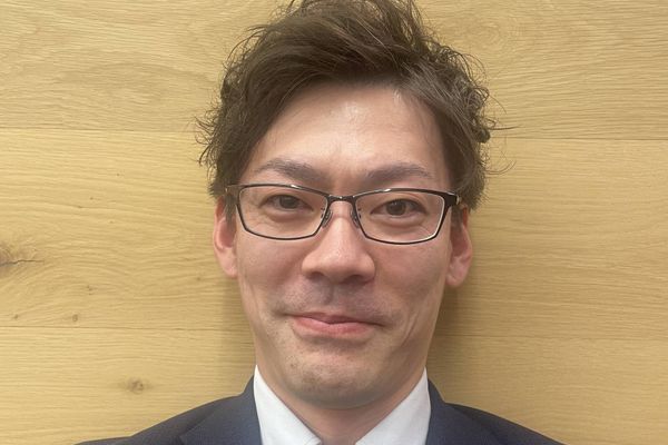 村上　良介