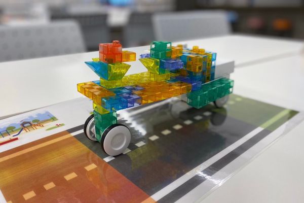 体験会では、車を作りました！
