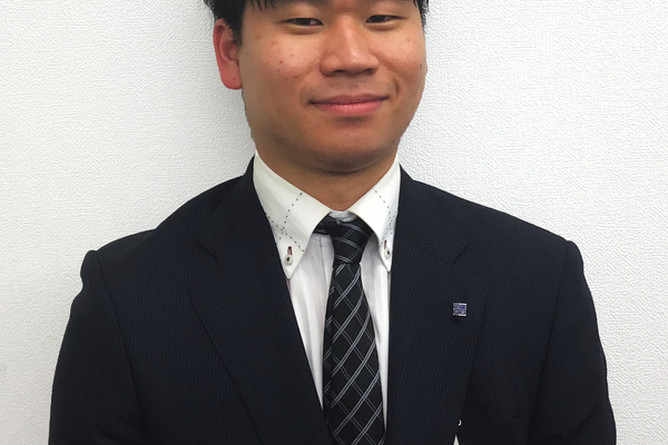 香川　直輝