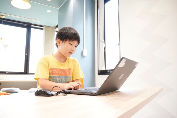 ゲーム制作コースでは、タイピングも学んでいきます！