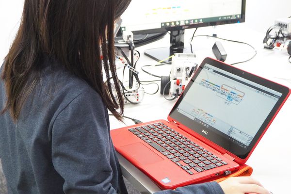 自分で考える力が身につく