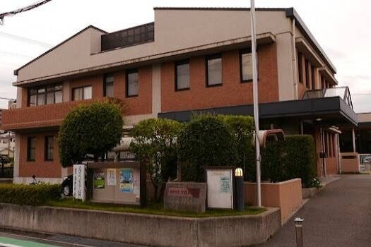 駐車場完備！待機時間の有効活用も？