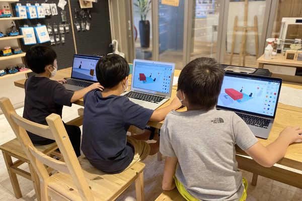 ロボット・マイクラ・Pythonから3Dプリンターまで自由に学べる