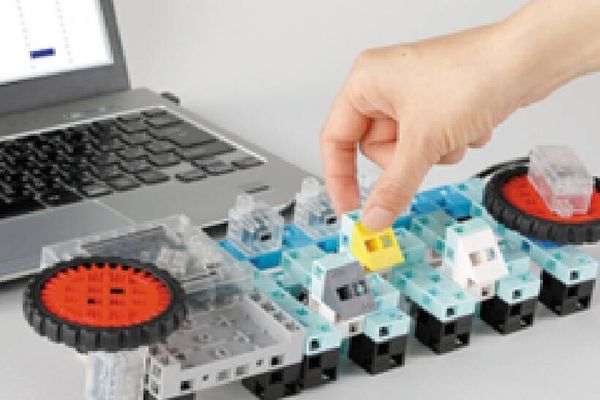DJブースの研究