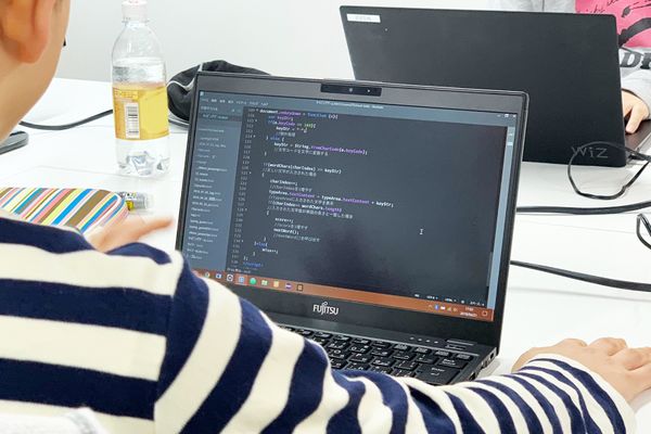 プログラミング言語も基礎から学べる