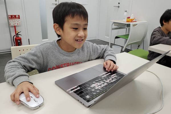 プログラミングをしたことなくても、安心して始められる！