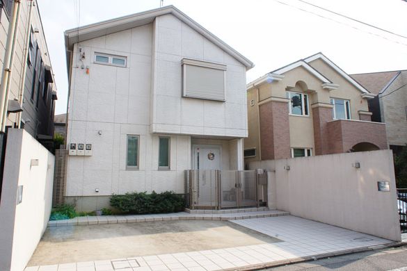 戸建てを利用した施設｜家庭的で落ち着いた雰囲気