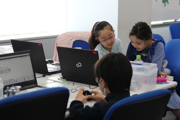 子どもたち自身で学習を進めるスタイル