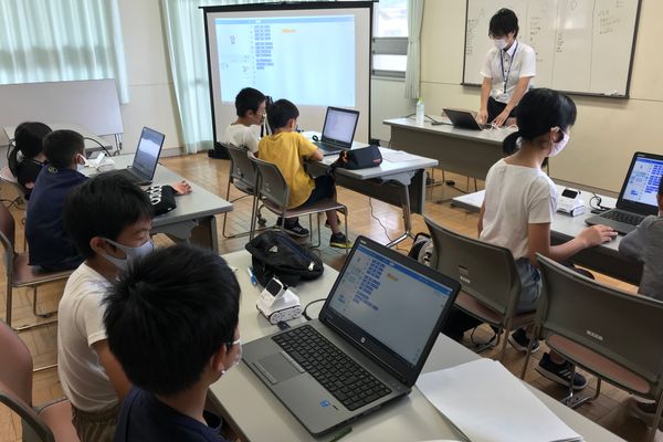 地域密着の安心できるスクールへ