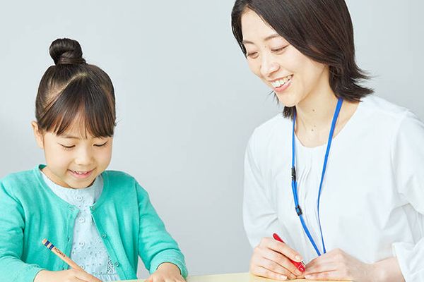 教えるのではなく「自分でできた！」に導く