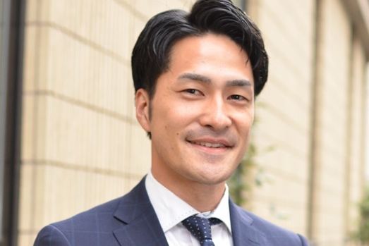 川崎　秀之