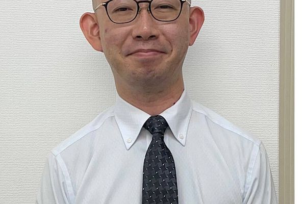 河野健太郎