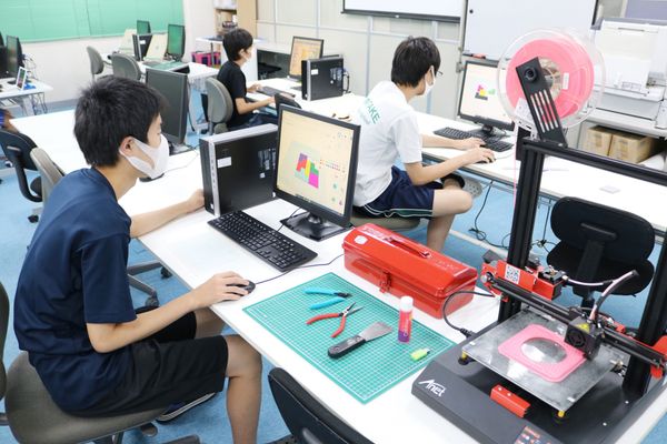 【3Dモデリング】本日はパズルを製図しています