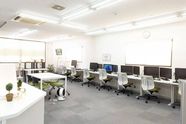 小学1年生から中学3年生まで対応！お子さまの成長に合わせた3コース