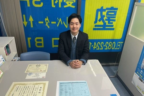 仁井　駿佑