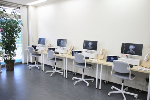 長町校の内観