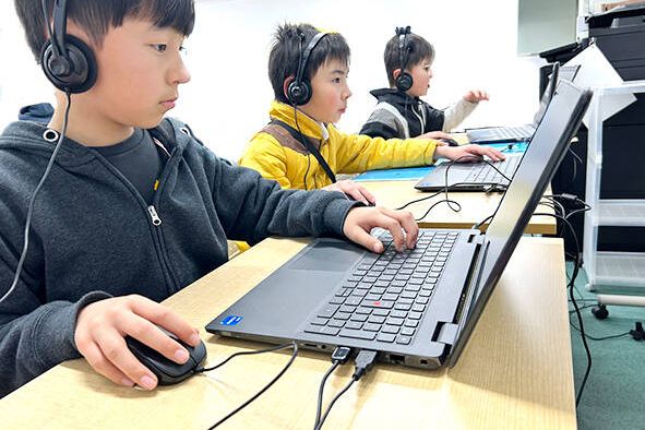 大好きなマイクラで「やりたい」を引き出し、挑戦する心と自信を育む