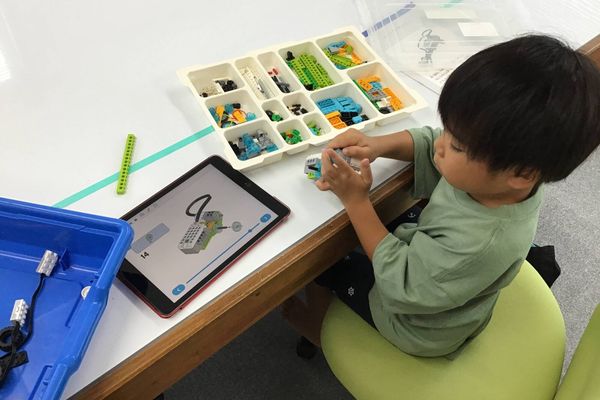 幼稚園生のレッスン風景