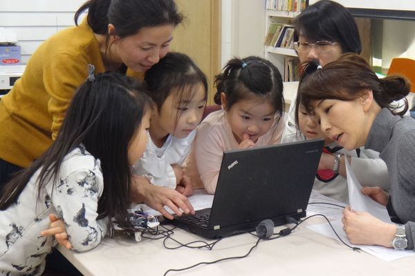 ママといっしょにプログラミング