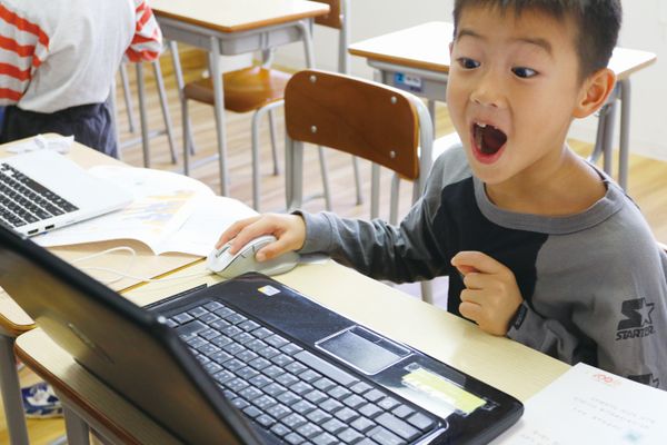 失敗して考えて気付いて、「出来た!」の喜びが、達成感と自己肯定感をグングン伸ばします!