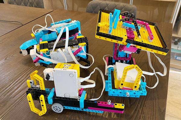 ロボット作品