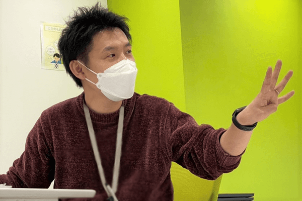 講師は全員「社団法人ロボットプログラミング協会」認定の正式講師ライセンスを取得しています！