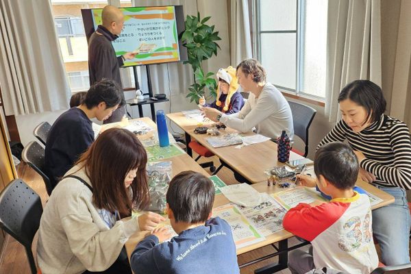 親子で楽しむ！ドローン組み立て教室
