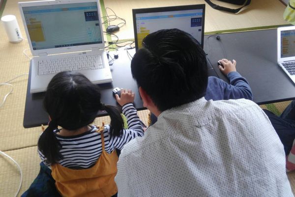 レッスンは少人数制！講師が一人ひとりをしっかりサポート