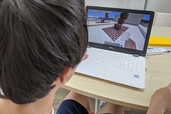 MineCraftを使った授業も