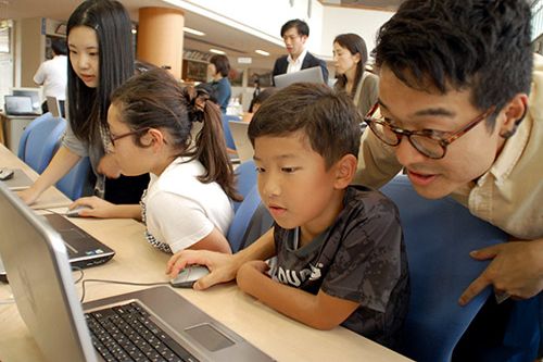 総務省「若年層に対するプログラミング教育普及推進」事業に選ばれました