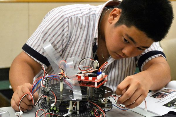 RoboCupサッカー自作ロボット製作中
