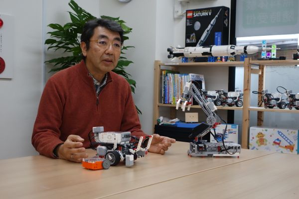 ロボット・プログラミング教室 BRIDGEの代表