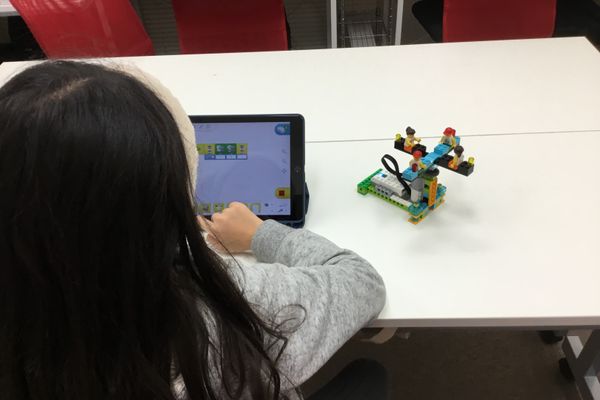 プログラミングでうまく動かせるかな？