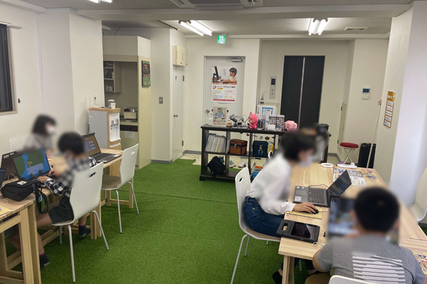 ひとりひとりに合った教材・カリキュラムを毎レッスン設定しています。