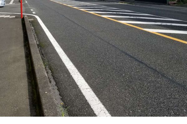 市街地の大通り沿いに位置しているので、お子さまも安心して通えます♪
