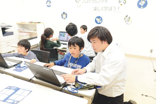 同年代の生徒たちで楽しく学ぼう！