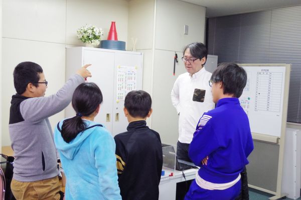 チーム内で担当を決め、みんなの力でミッションを成功させる