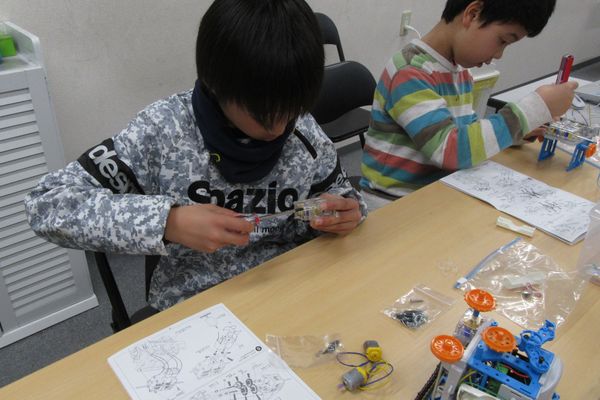 しんじ先生のプログラミング/ロボット教室