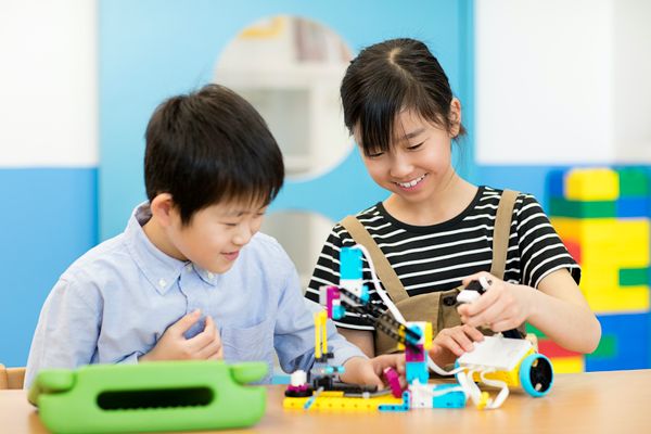 レゴ社公認　レゴスクール　体験レッスン受付中