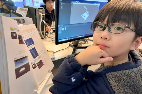 中学生からは本格ゲームプログラミングに挑戦！