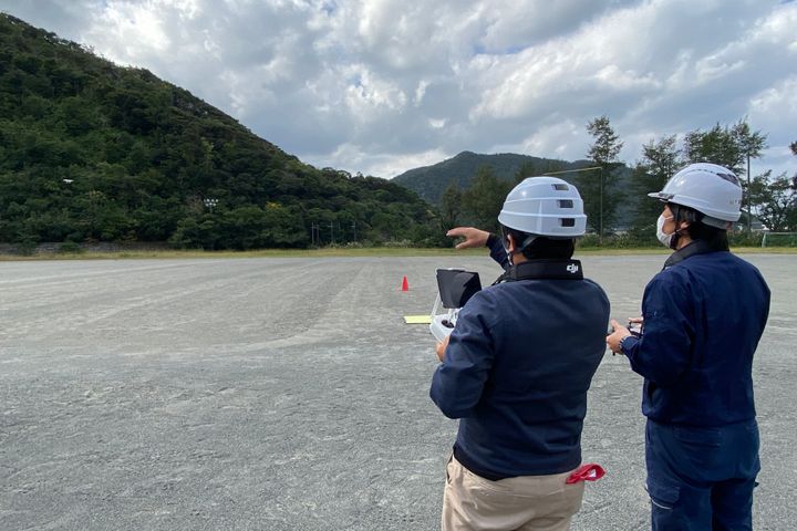 エアリアルドローンスクール 阿蘇たかもり校