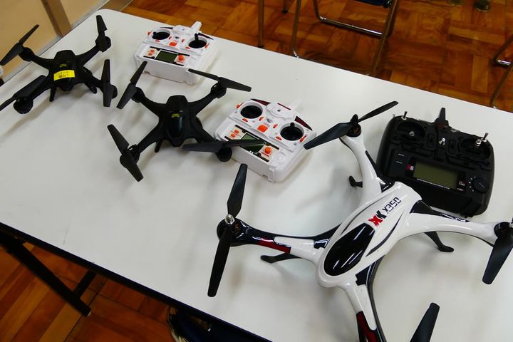 ドローン機体