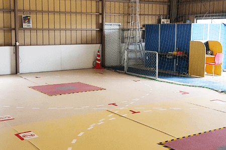 屋内練習場