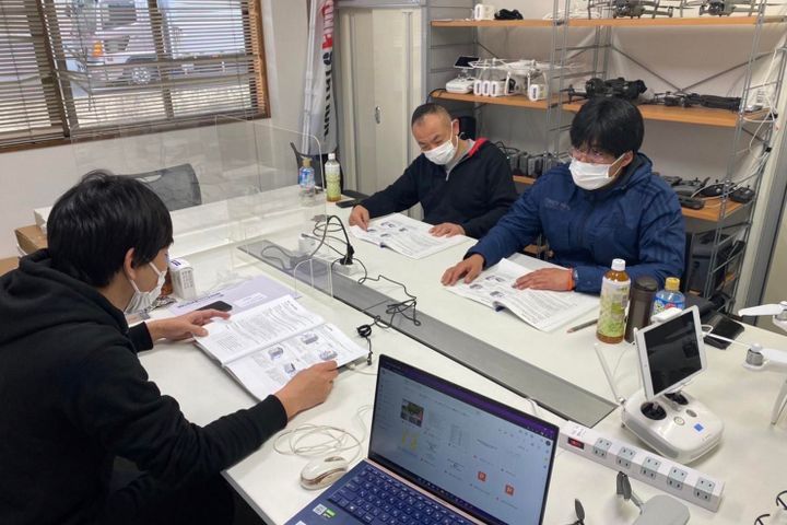 丁寧にレクチャーします