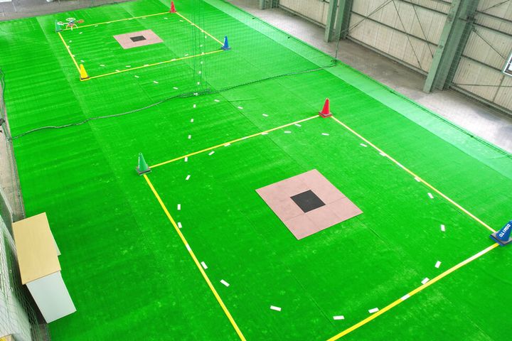 屋内練習場