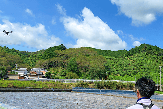 ドローン農業　風景