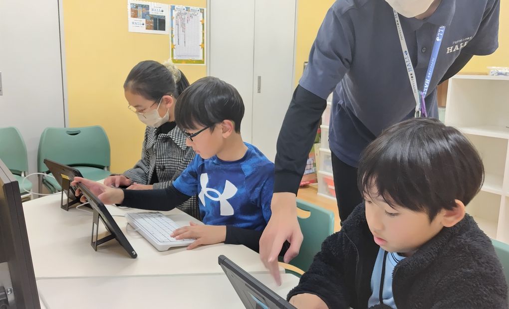 プログラミング教育 HALLO キッズデュオ 豊田校の画像