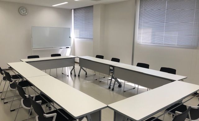 津市民テニスコート教室の画像