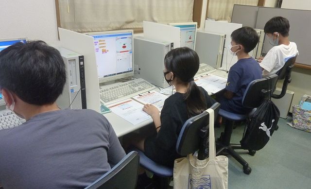 こどもみらいクラブ プログラミング教室の画像