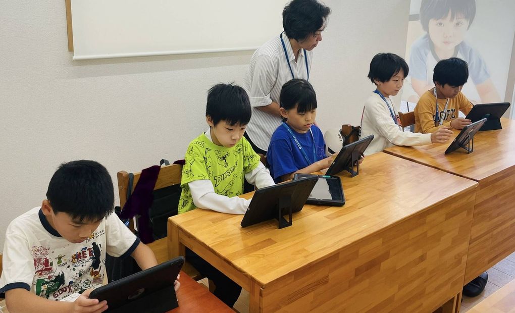 プログラミング教育 HALLO チャイルド・アイズ 下井草校の画像